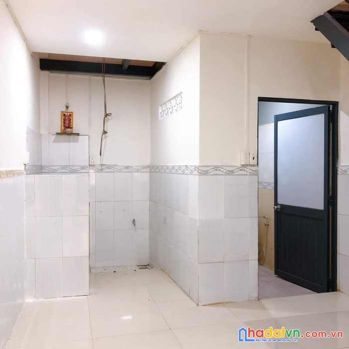 Bán nhà khánh hội quận 4, 38 m2 chỉ 3 tỷ 65