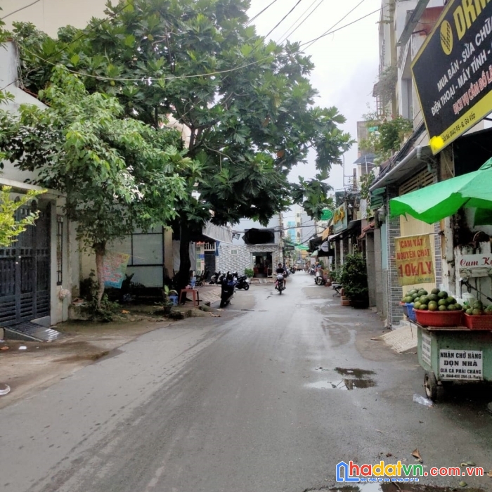 Bán nhà mặt tiền kinh doanh trần bá giao 63m2 chỉ 6,4 tỷ