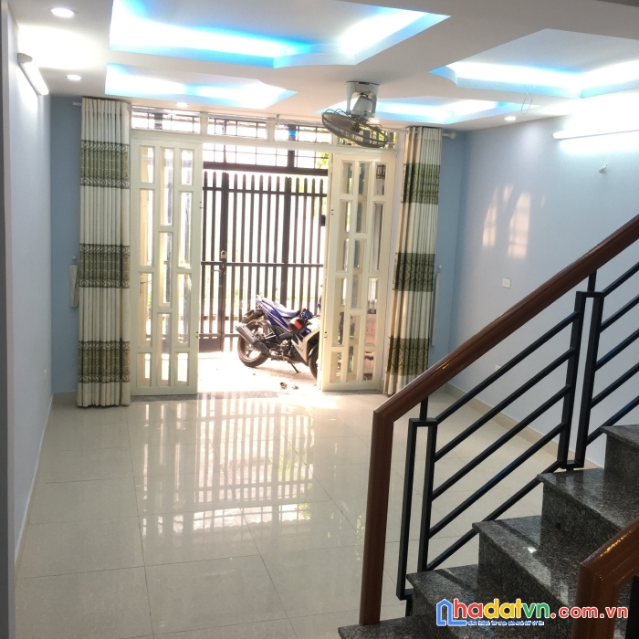 ****chính chủ cho thuê nhà mới nguyên căn quận 9, phường phú hữu****