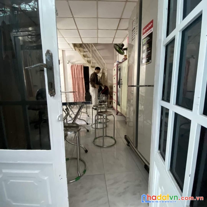 Bán nhà tân hòa đông quận 6, ngay chợ phú lâm, cách 1 căn ra đường 8m mặt tiền, 2tầng, 36m2, nhỉnh