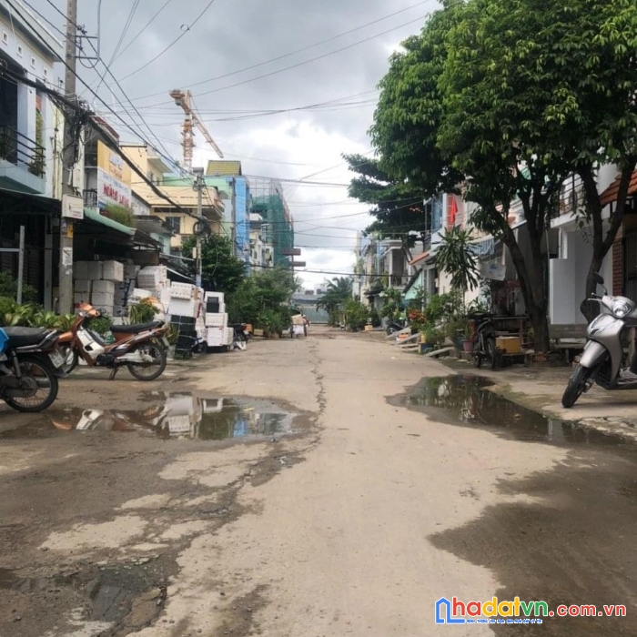 Nhà mt bình đông p15 q8 ngang 7m giá cực tốt dt 70m chỉ 6.6 tỷ