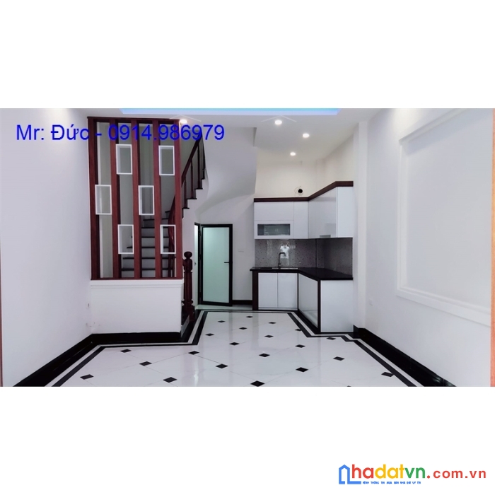 Bán nhà mới lê trọng tấn, 31m2, 5 tầng, giá 4.3 tỷ oto chạy qua nhà