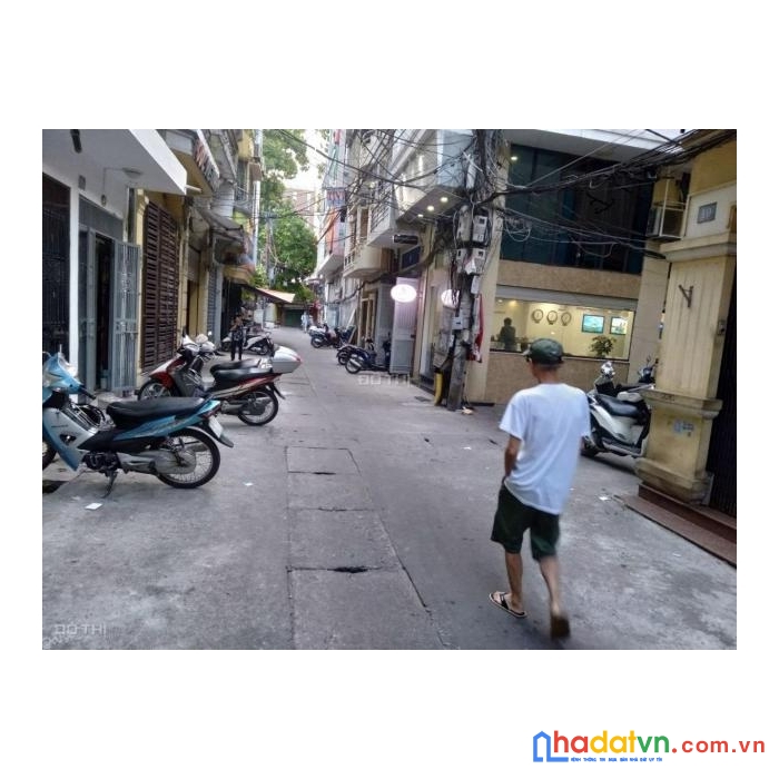Tôi cho thuê nhà riêng phố lý nam đế, dt 40 mét x 4 tầng, giá 9 triệu.