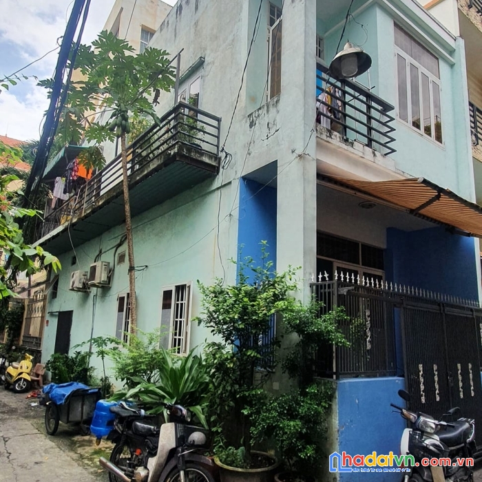 Nhà đẹp lô góc bùi thị xuân --- 59m2 --- 2 tầng --- 8.3 tỷ.