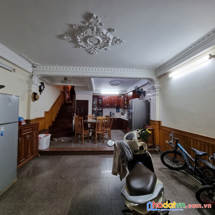 Bán nhà đẹp phan văn trường - phân lô vip nhất cầu giấy - ô tô tránh - vỉa hè - kinh doanh - văn