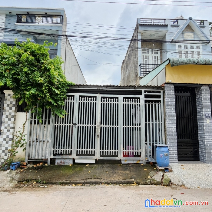 Bán đất tặng nhà cấp 4 kdc phúc đạt p.bình an tp dĩ an.cách đường thống nhất 100m, 3 tỷ 7