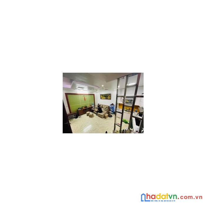 Bán nhà 5 tầng phố yên hoà, cầu giấy 35m2, giá 3,95 tỷ. nhà đẹp ở luôn 20m ra phố.