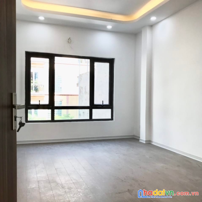 Bán gấp nhà trung kính 38m 5t 4.2xtỷ nhà đẹp ở ngay, ngõ 3gat tránh sh.