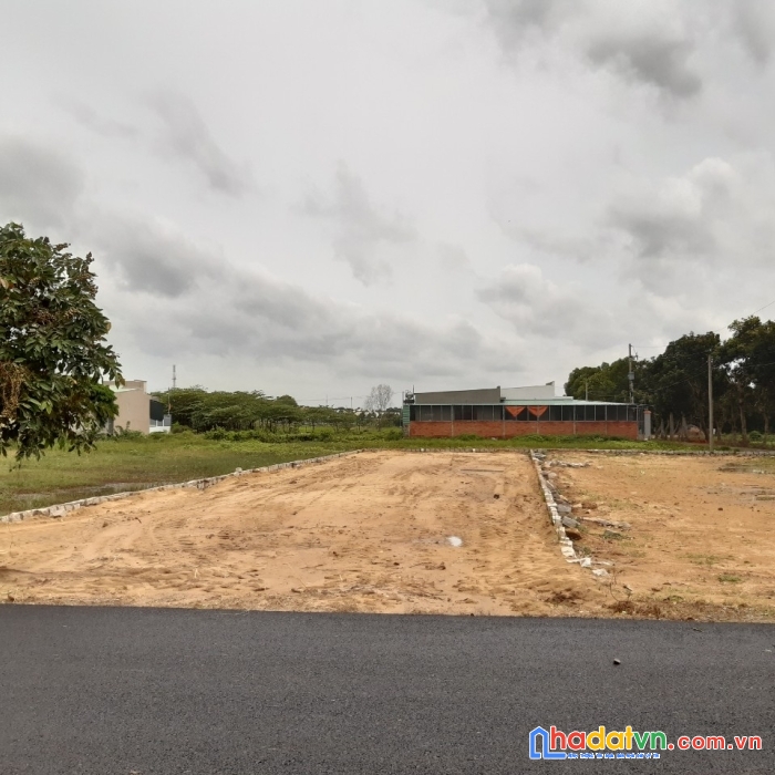 Bán lô biệt thự mặt tiền đường số 3 hòa long tp. bà rịa