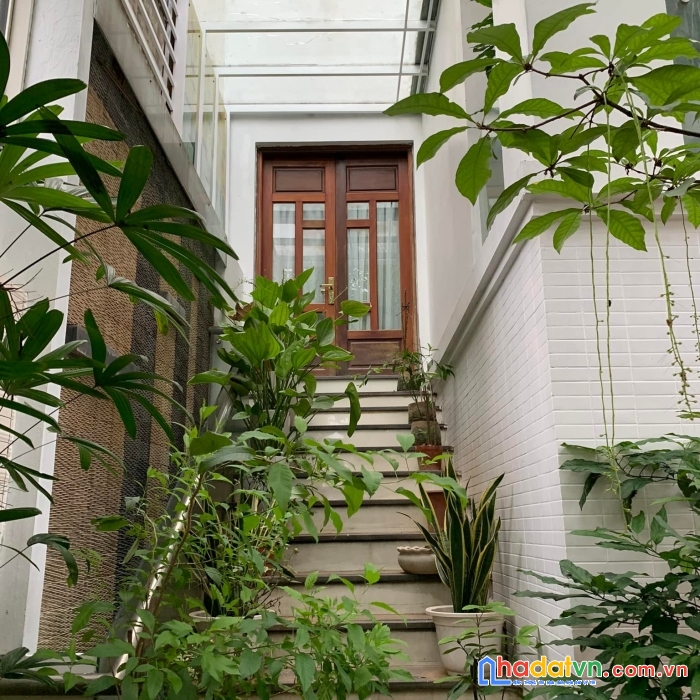 Bán biệt thự tây hồ siêu hiếm 0909858789