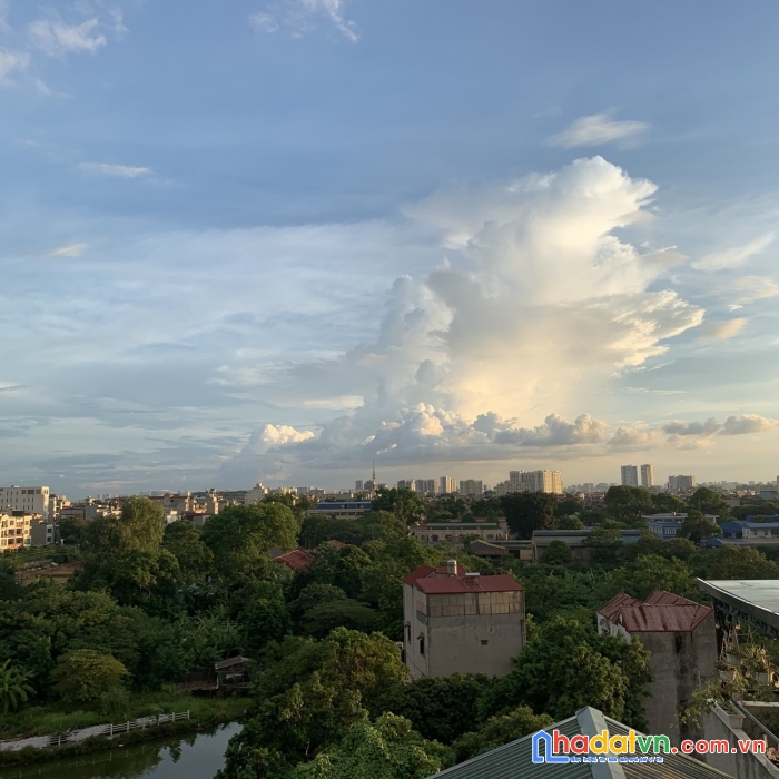 Bán đất phố thanh am đầu tư tiền năng, dt 85m2, mt 5m, giá 9 tỷ.