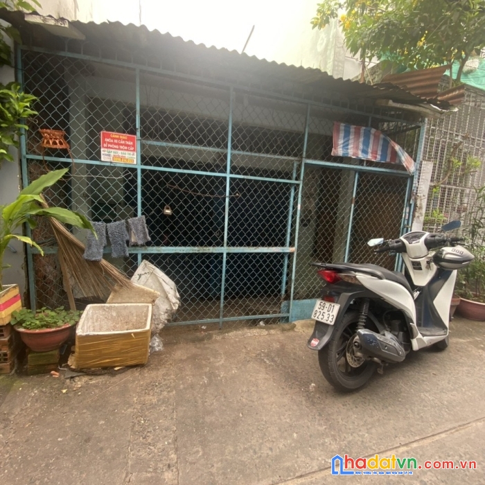 Bán nhà 57m2 miếu bình đông hxh thông - sổ vuông -giá 4,75 tỷ