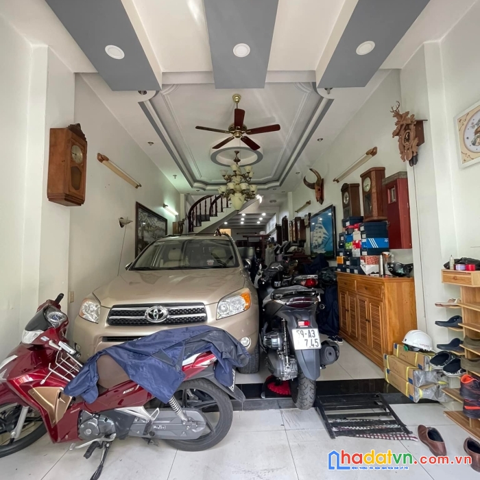 Siêu phẩm 4mx20m, 4 tầng đ.vườn lài, khu dân trí cao