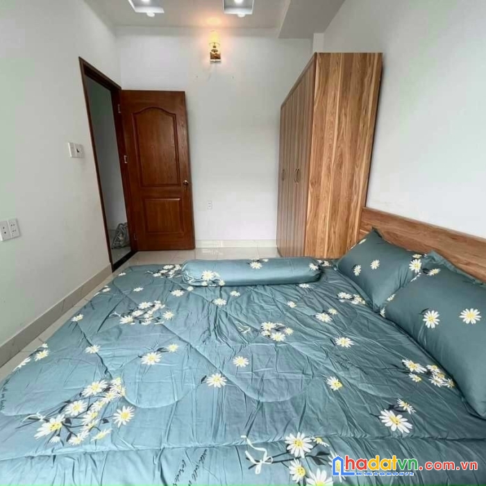 Nhà đẹp, hẻm nguyễn xuân khoát, 7 x 6.5m, 3 lầu, 5.8 tỷ, tân phú