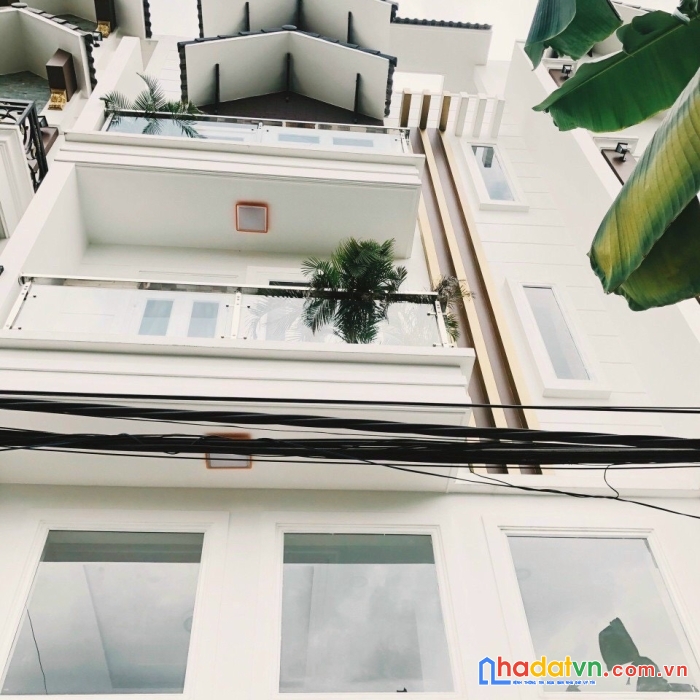 Nhà đẹp, hẻm nguyễn thái sơn, 5.6 x 8m, 2 lầu, 4.7 tỷ, gò vấp