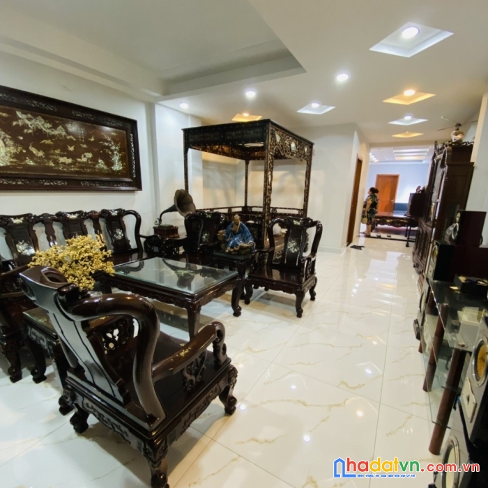 Bán nhà đường bà hom, quận 6. 150m2. 3 tầng giá 9,5 tỷ