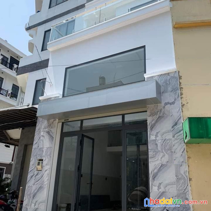 Q12.386. nhà mới đẹp, hxh thông nguyễn văn quá q12, dt.61m2, khu dân trí cao, nhỉnh 4.8 tỷ.