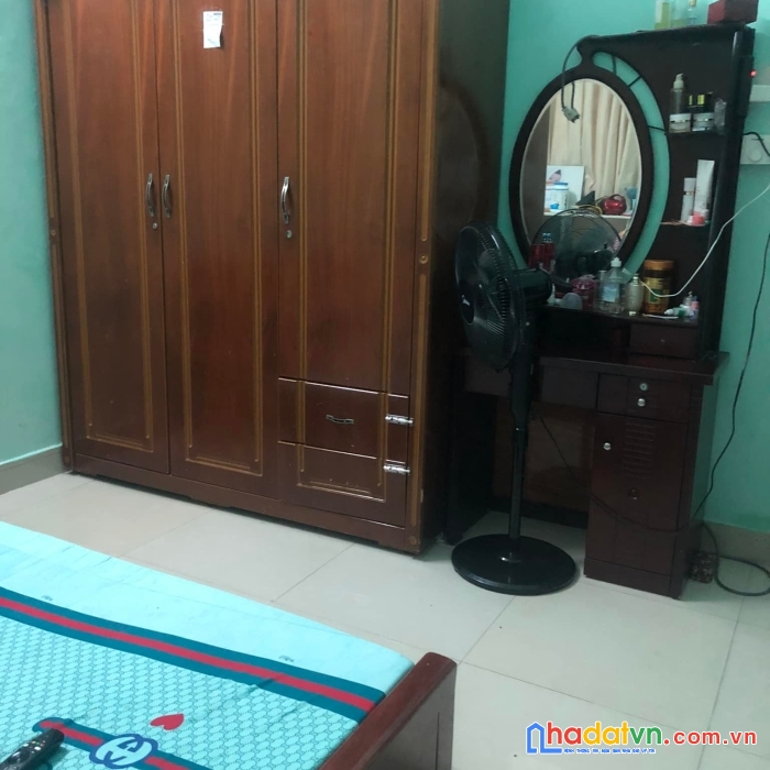 Nhà 3 tầng btct - lô góc vị trí đỉnh phường 10 tân bình - hẽm ôtô thông.