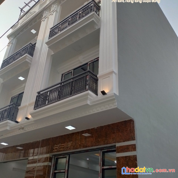 N017   căn nhà đẹp  ở đằng hải hải an
 lh 0399291974