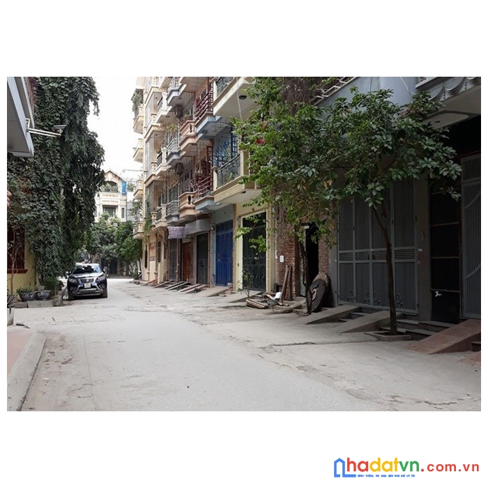 Bán nhà gần phố yên hòa-cầu giấy, 28mx3t, chỉ 2.7 tỷ