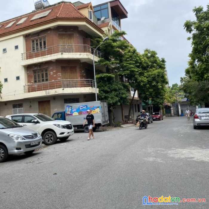 Siêu liền kề hà đông, có 102, lô góc, vỉa hè. dt 100m2 tầng 1, 4 tầng, mặt tiền 12m, giá chỉ 8.5 tỷ