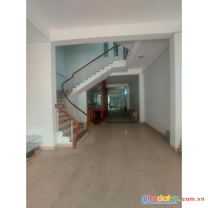 Bán nhà 4 tầng mặt tiền nguyễn tri phương kinh doanh tốt