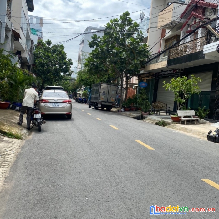Nhà mtkd đẹp lung linh xe hơi ngủ trong nhà ngay trung tâm q7 thông số đẹp dt 74m2 chỉ 12.8