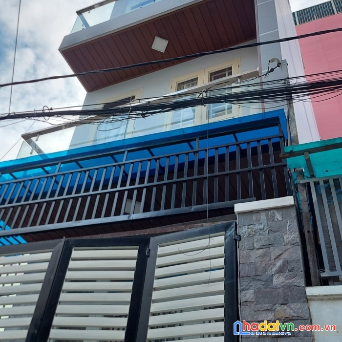 Cần bán gấp, nhà 55x huỳnh thị hai,4tầng giá rẻ vô đối.