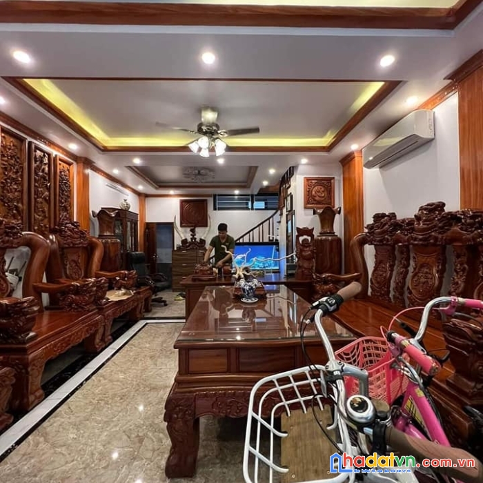 Bán nhà phố vĩnh phúc, ba đình: nhà mới full nội thất, thang máy, gara 75m2, 22,5 tỷ