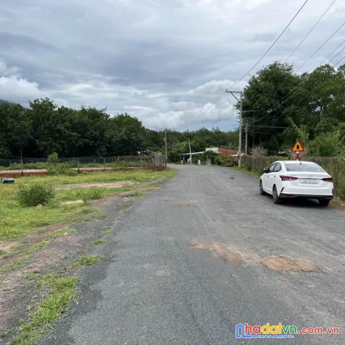 Đất nền tây ninh siêu rẻ chỉ 430tr 140m2 sổ hồng cc ngay