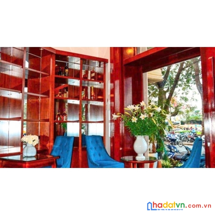 Bán gấp khách sạn 4 sao trung tâm cầu gấy lô góc 32 phòng giá 63 tỷ