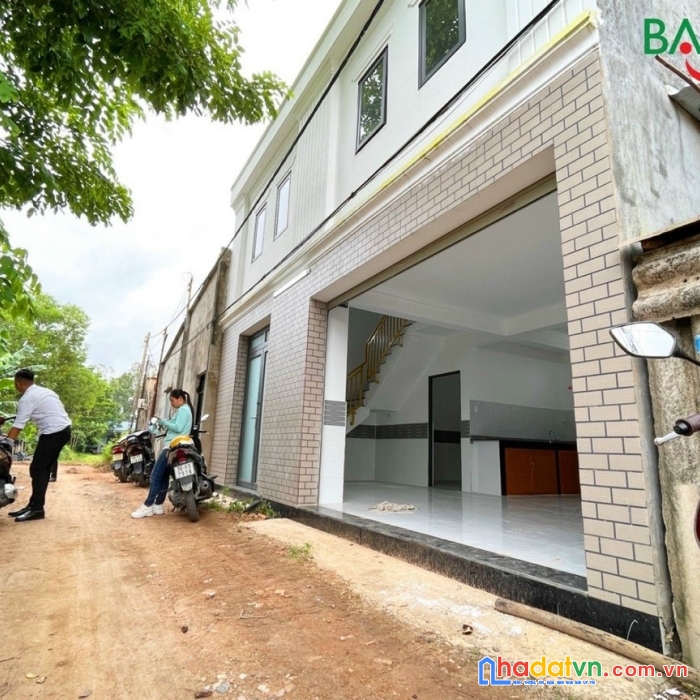 Gía rẻ nhất khu vực nhà 1 trệt 1 lầu mới đường ô tô shr tân vạn liền kề tphcm