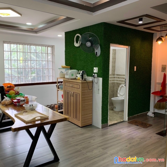 Nhà đẹp, hẻm 3m lê trực, 5.6 x 8m, 2 lầu, 5.7 tỷ, bình thạnh