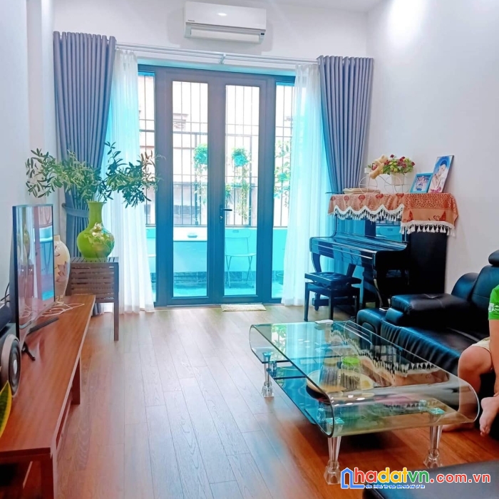 Đẹp thanh xuân -nhà mới kính coong-gần ô tô -tiên ích vô vàn -an ninh đảm bảo, diện tích 50m2, 4