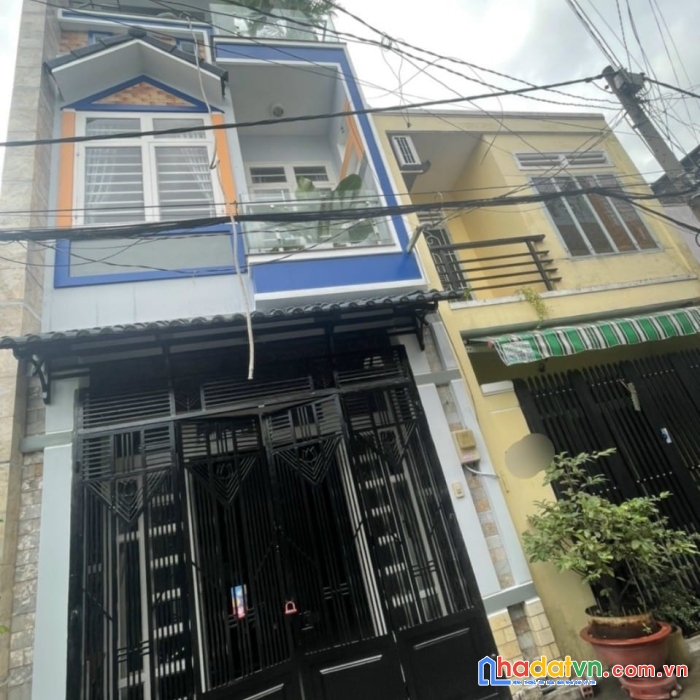Nhà bao rẻ nhất khu vực bình tân - ko còn căn thứ 2 đâu nhé
chốt 4.200.( ko tl) nhà mới 100% đẹp