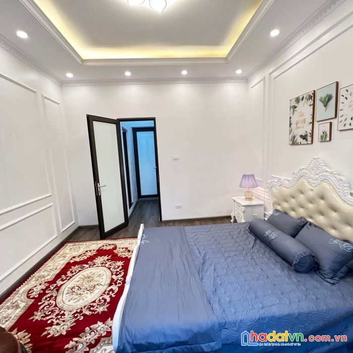 Hoa hậu nguyễn chính 4 tầng hiện đại trẻ trung – ô tô đỗ cửa
