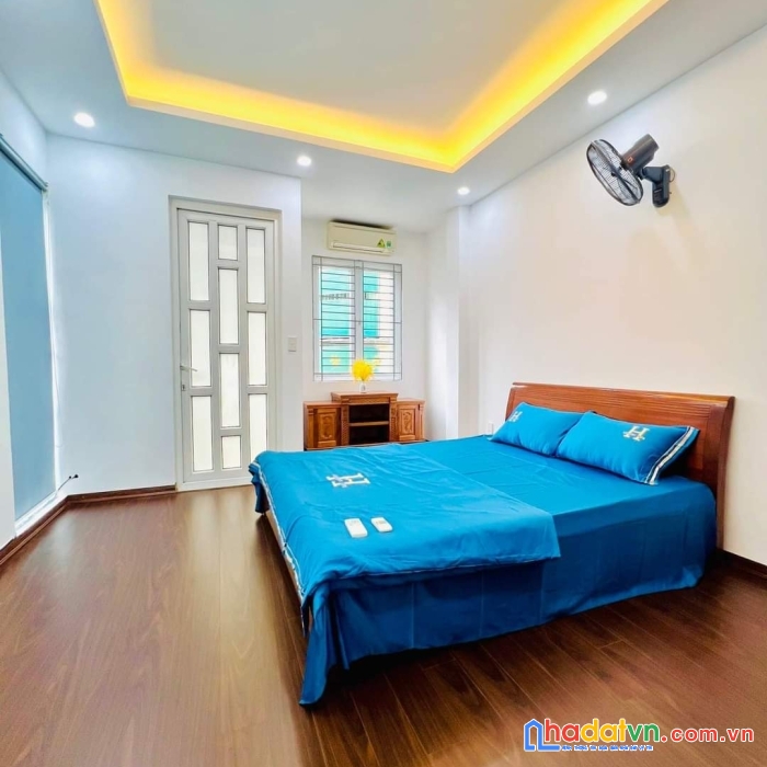 Săn nhà đẹp phố trương định kinh doanh-thang máy 50m×5t. giá nhỉnh 6 tỷ