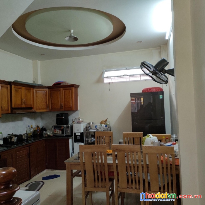 Bán nhà 3 tầng  hoàng ngọc phách ngõ ô tô cách nhà 20m