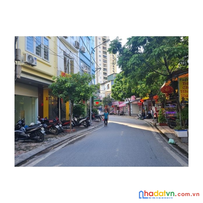 Ô tô đỗ cửa kim đồng hoàng mai 47m mt4,2m 5,5t hơn 13 tỷ