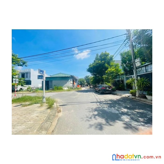 Chủ gửi bán lô đường lỗ giáng 15- hoà xuân- cẩm lệ đà nẵng (100m) gía 2 tỷ 950 ,0898776363