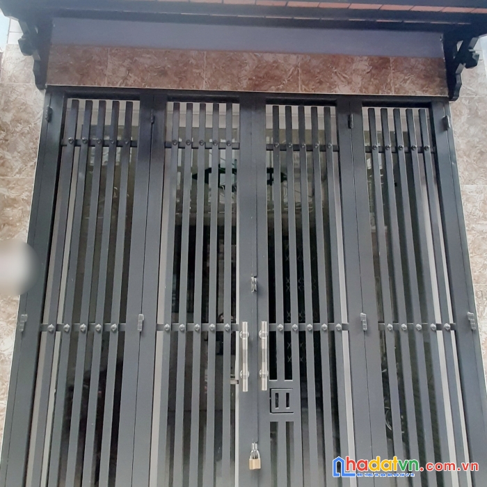 Nhà bán hẻm 4m phố ẩm thực vĩnh khánh p10 q4. trệt,lửng,2 lầu,sân thượng. giá 4,45 tỷ tl
