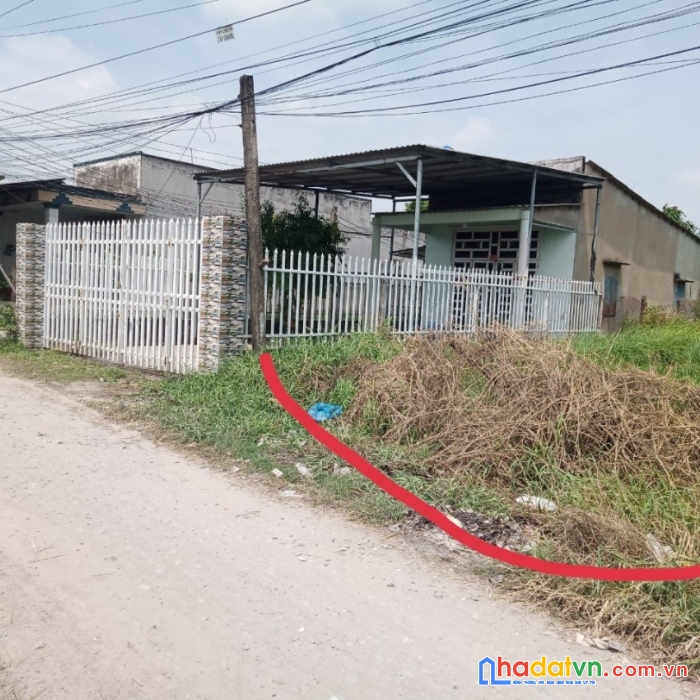 Chính chủ bán mảnh đất tại ấp 5 xã đức hòa đông, huyện đức hòa, tỉnh long an dt260m2 giá 2.2 tỷ