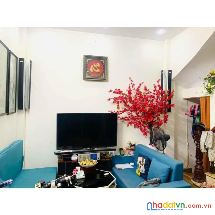 Bán nhà mỹ đình 38m2 - ô tô đỗ cổng - chỉ nhỉnh 4 tỷ