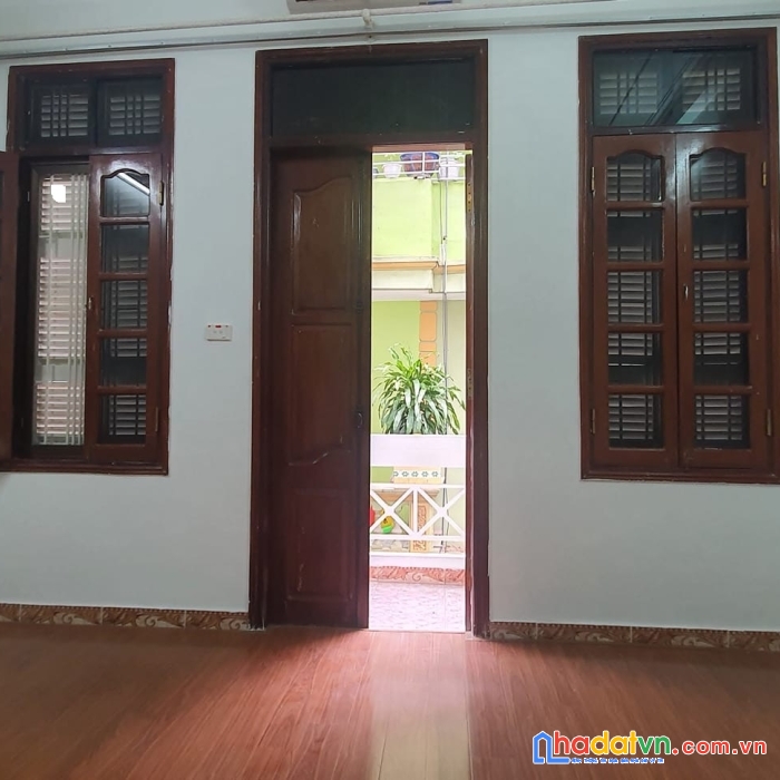  nhà đẹp nguyễn hoàng tôn, tây hồ 60m2, nhỉnh 9 tỷ, ô tô, 3 thoáng, phố 50m. 
