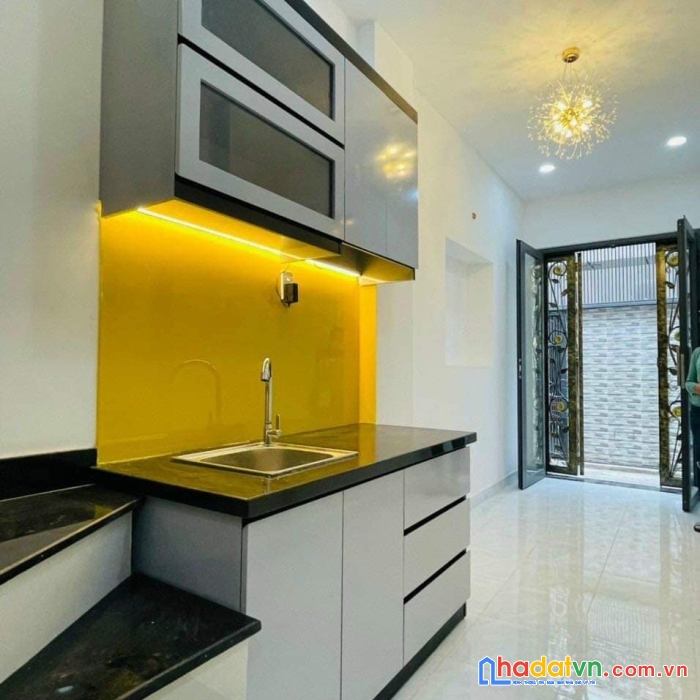 Cấp báo. nhà 2 lầu, kiệt nguyễn duy hiệu, 62m2, gần biển. giá rất rẻ
