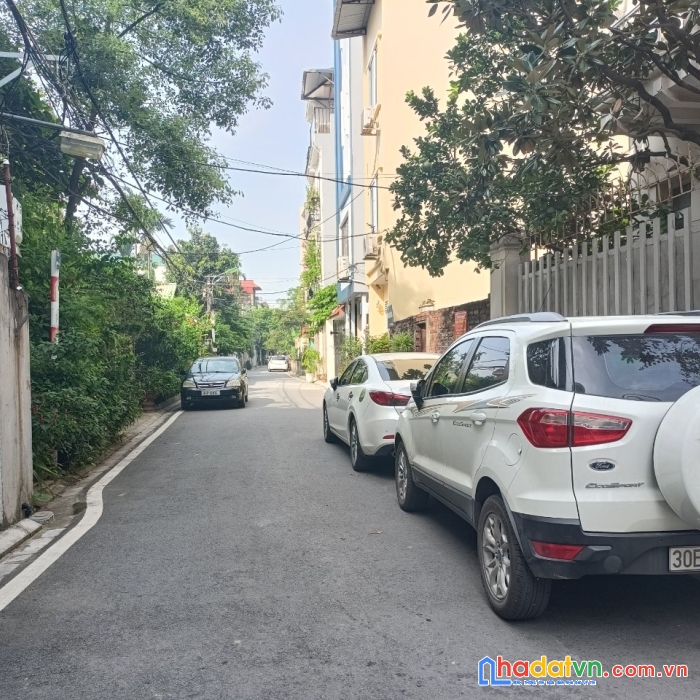 Bán đất phố tư đình cực hiếm, dt 88 m2,ôtô, kd, mt 4 m, giá nhỉnh 10 tỷ.