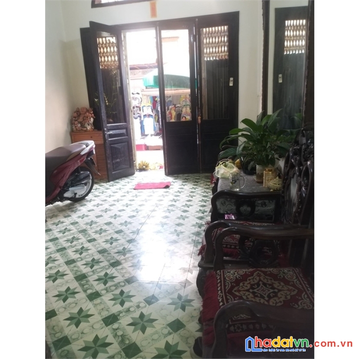 Bán nhà ngô gia tự, long biên, 40m2, ngõ thông, rộng, kinh doanh tốt, an sinh đỉnh, chỉ hơn 2 tỷ