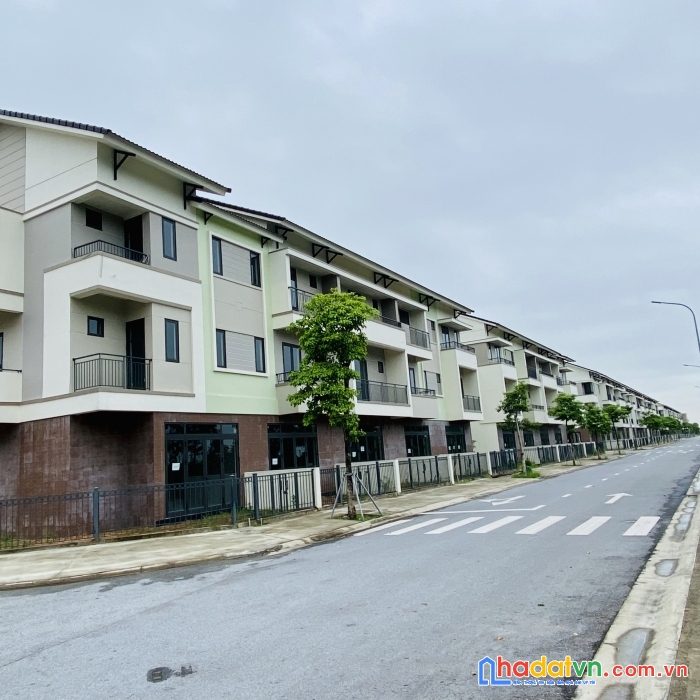 Căn góc veiw sông duy nhất tại centa city từ sơn giá cần tiền