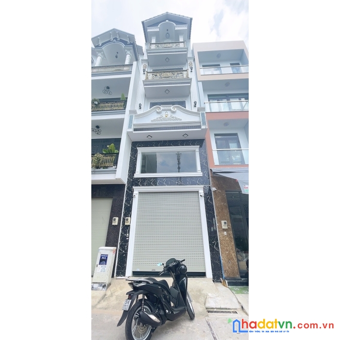 Nhà 5 tầng btct bình tân sát tân phú chốt gấp - hẻm xe tăng 8m- 4x14 - sổ vuông vức hoàn công đầy