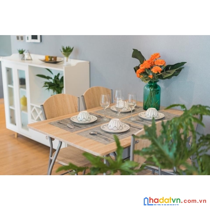 Gấp gấp! cho thuê ch làm vp tại tòa nhà khách sạn le catitole - 27 thái thịnh - quận đống đa. giá